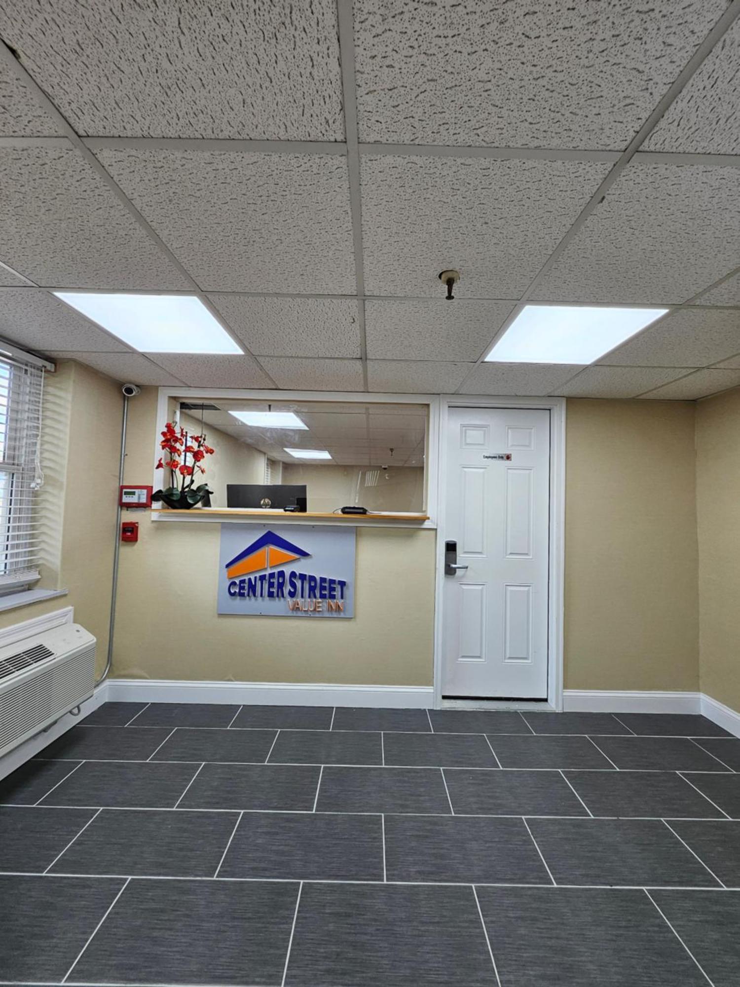 Center Street Value Inn Auburn Εξωτερικό φωτογραφία