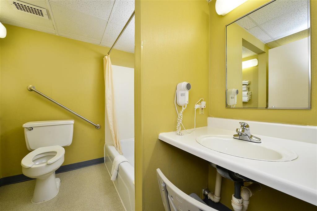 Center Street Value Inn Auburn Δωμάτιο φωτογραφία