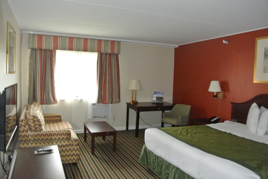 Center Street Value Inn Auburn Εξωτερικό φωτογραφία